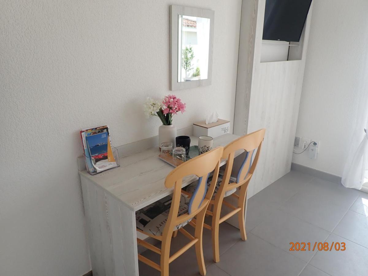 Les Fruitiers Agde Exterior photo