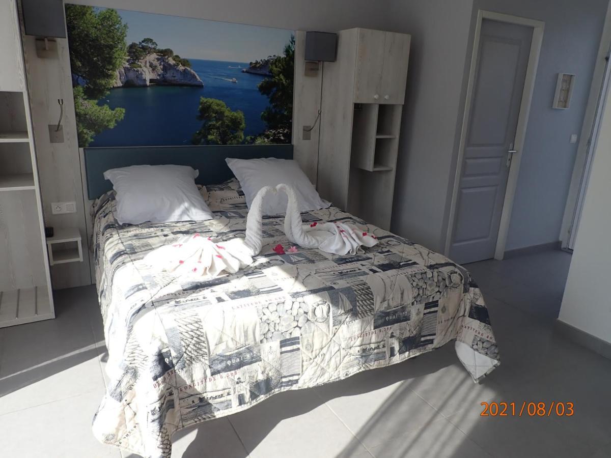 Les Fruitiers Agde Exterior photo