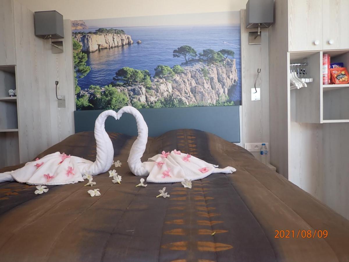 Les Fruitiers Agde Exterior photo