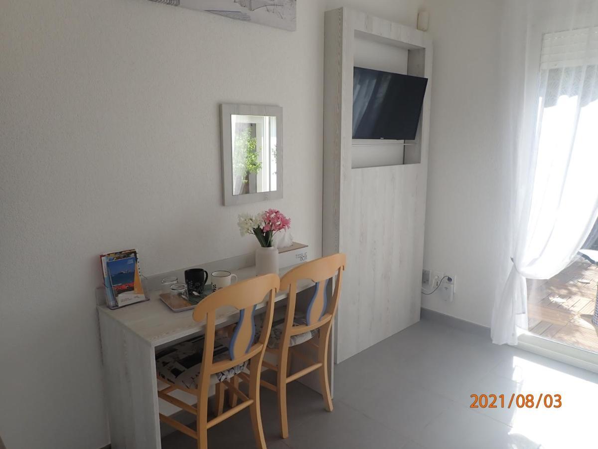 Les Fruitiers Agde Exterior photo