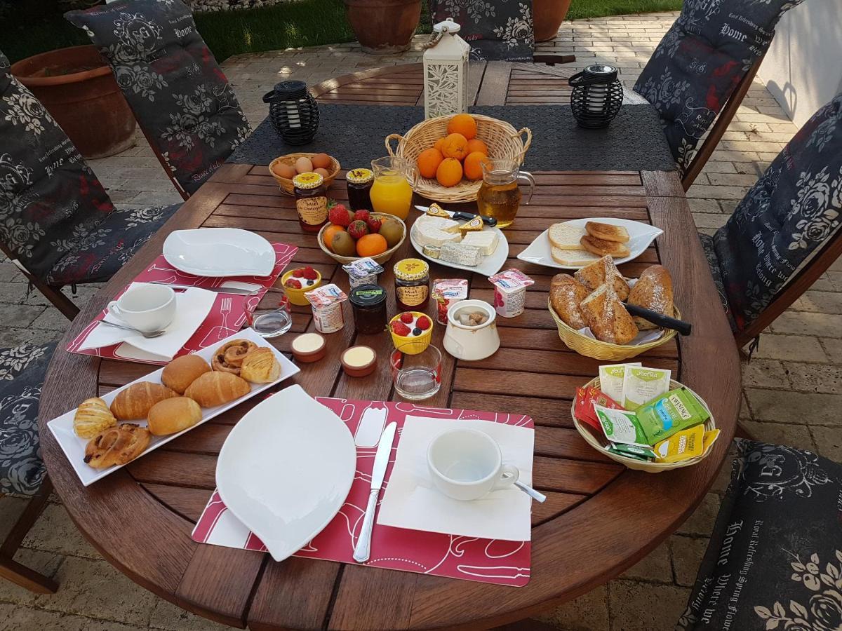 Les Fruitiers Agde Exterior photo
